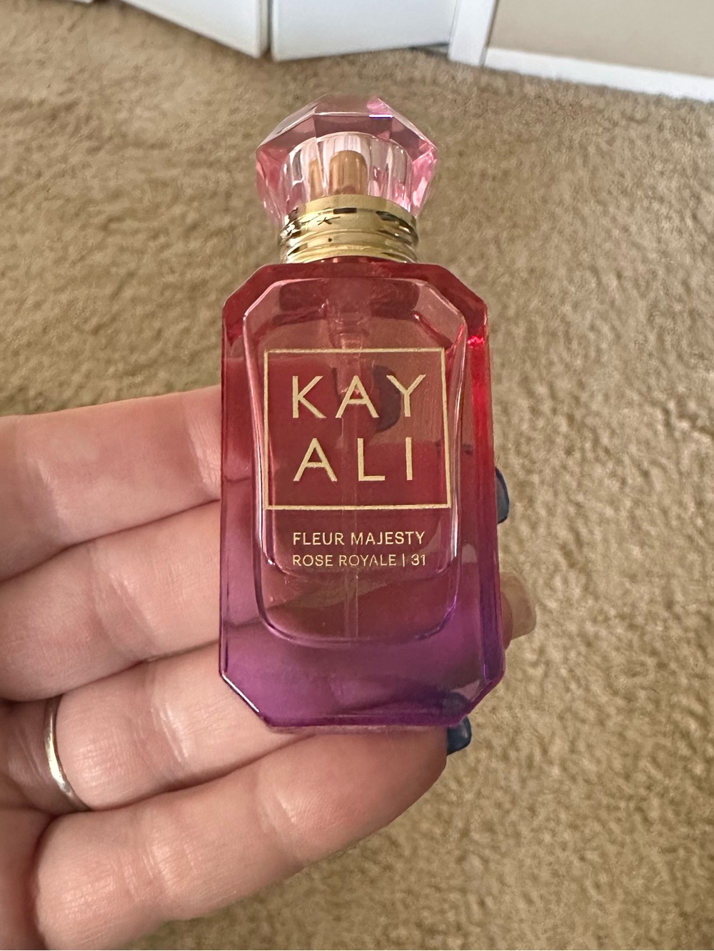 Kayali Fleur Majesty Rose Royale - Picture 2 of 3
